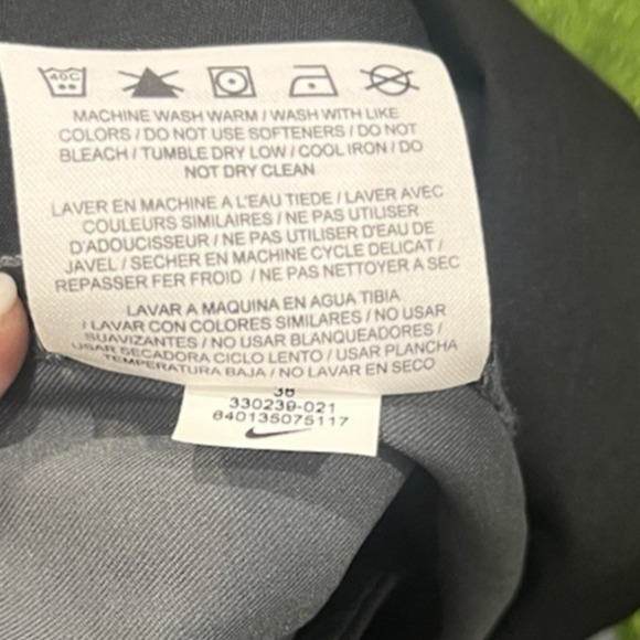 Nike Golf Dri Fit Shorts Gray Flat Front Performance Stretch 330239-021 36 8.5" - Picture 9 of 10